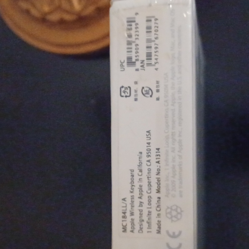 Apple Wireless Keyboad - Picture 4 of 4